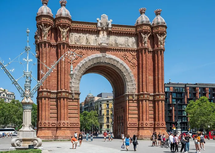 Aspasios Arc De Triomf